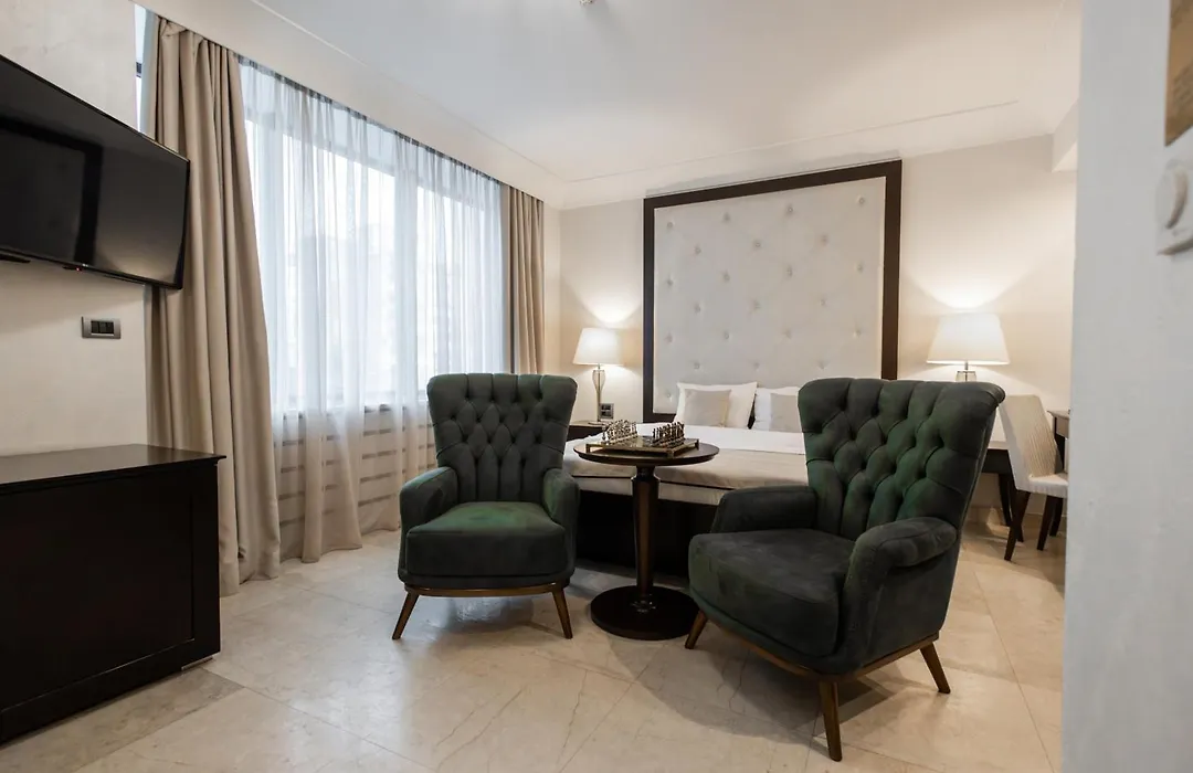 Garni Hotel Ami-1