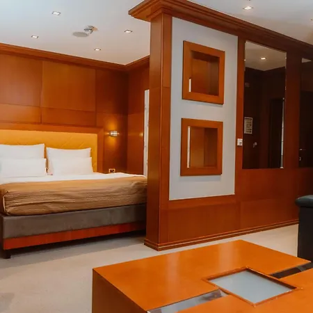 Garni Hotel Aleksandar-2