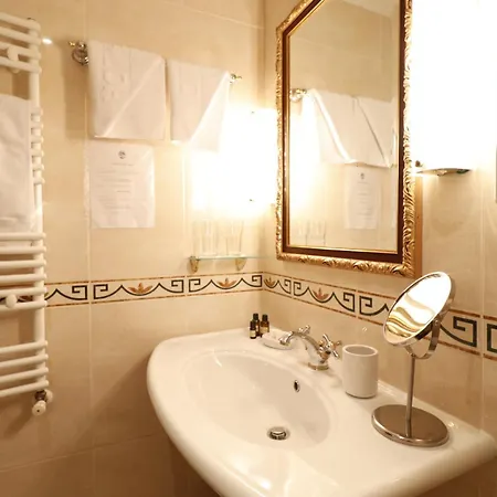 Garni Hotel Leopold I-3